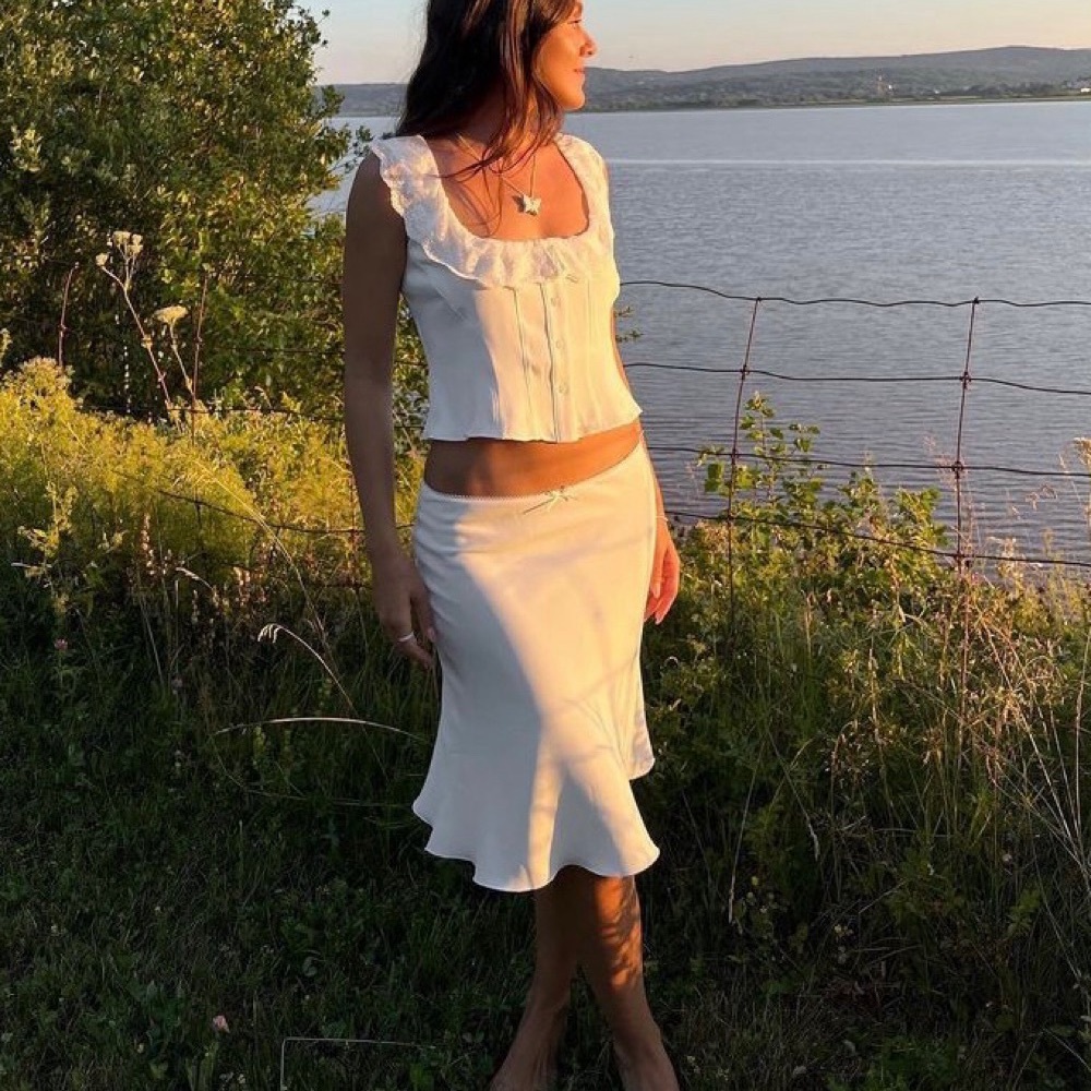 Danielle Guizio White Lace Collar Set